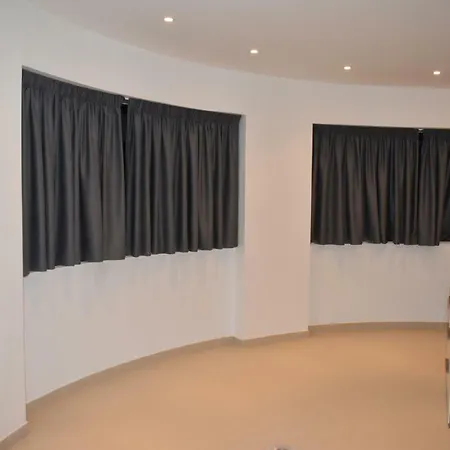 Private Double With Private Bathroom In Ta' Xbiex Ta Xbiex