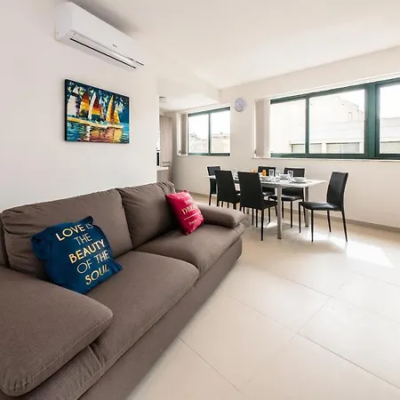 Habitación en casa particular Private Double With Private Bathroom In Ta' Xbiex Ta Xbiex