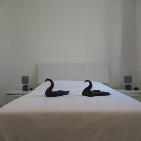 Private Double With Private Bathroom In Ta' Xbiex * Ta Xbiex
