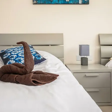 Private Double With Private Bathroom In Ta' Xbiex * Ta Xbiex
