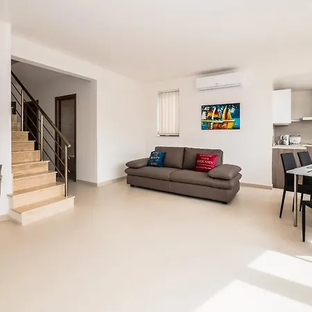 Privatunterkunft Private Double With Private Bathroom In Ta' Xbiex *